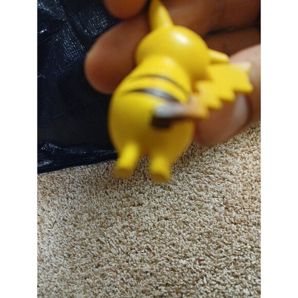 VINTAGE 1999 RARE TOMY POKÉMON  #0025 PIKACHU & BATTLE DISC POG EUC - Picture 5 of 5